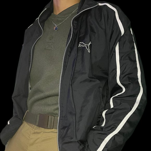 vintage puma light jacket with embroidered sleeve - Picture 6 of 6